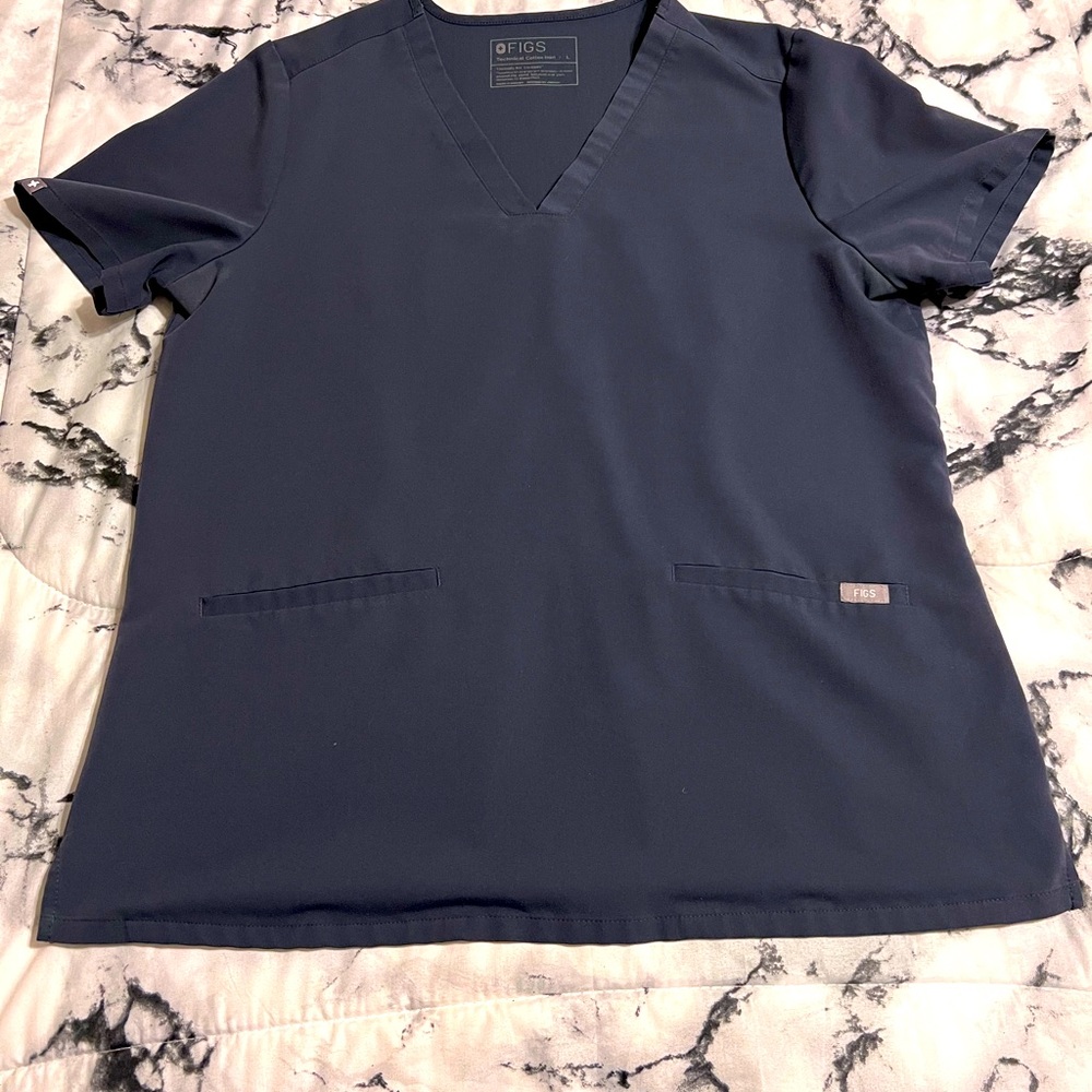 FIGS scrub top